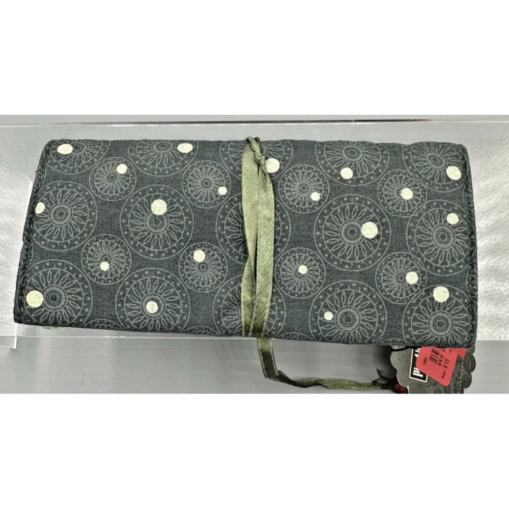 NWT Pier 1 Embroidered Rolled Gray/Green With Satin Lining Jewelry Travel Bag
